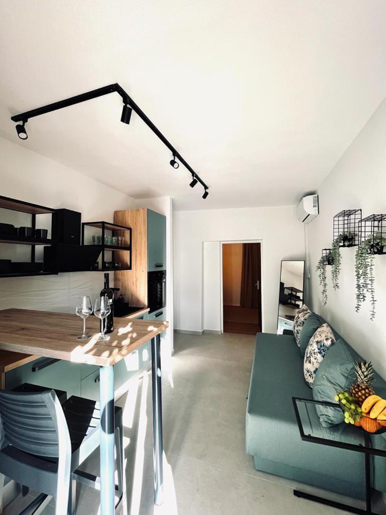 Apartments Jabuka Tribalj Extérieur photo