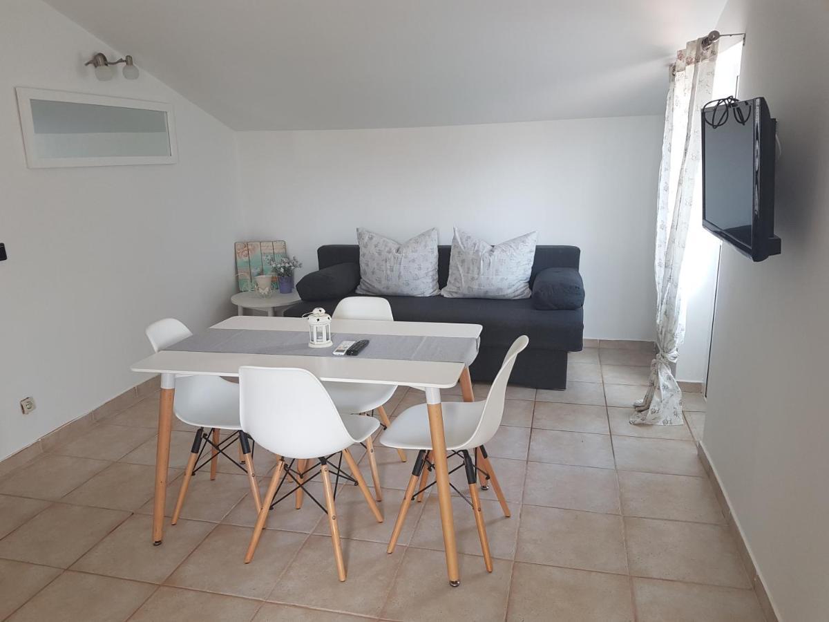 Apartments Jabuka Tribalj Extérieur photo